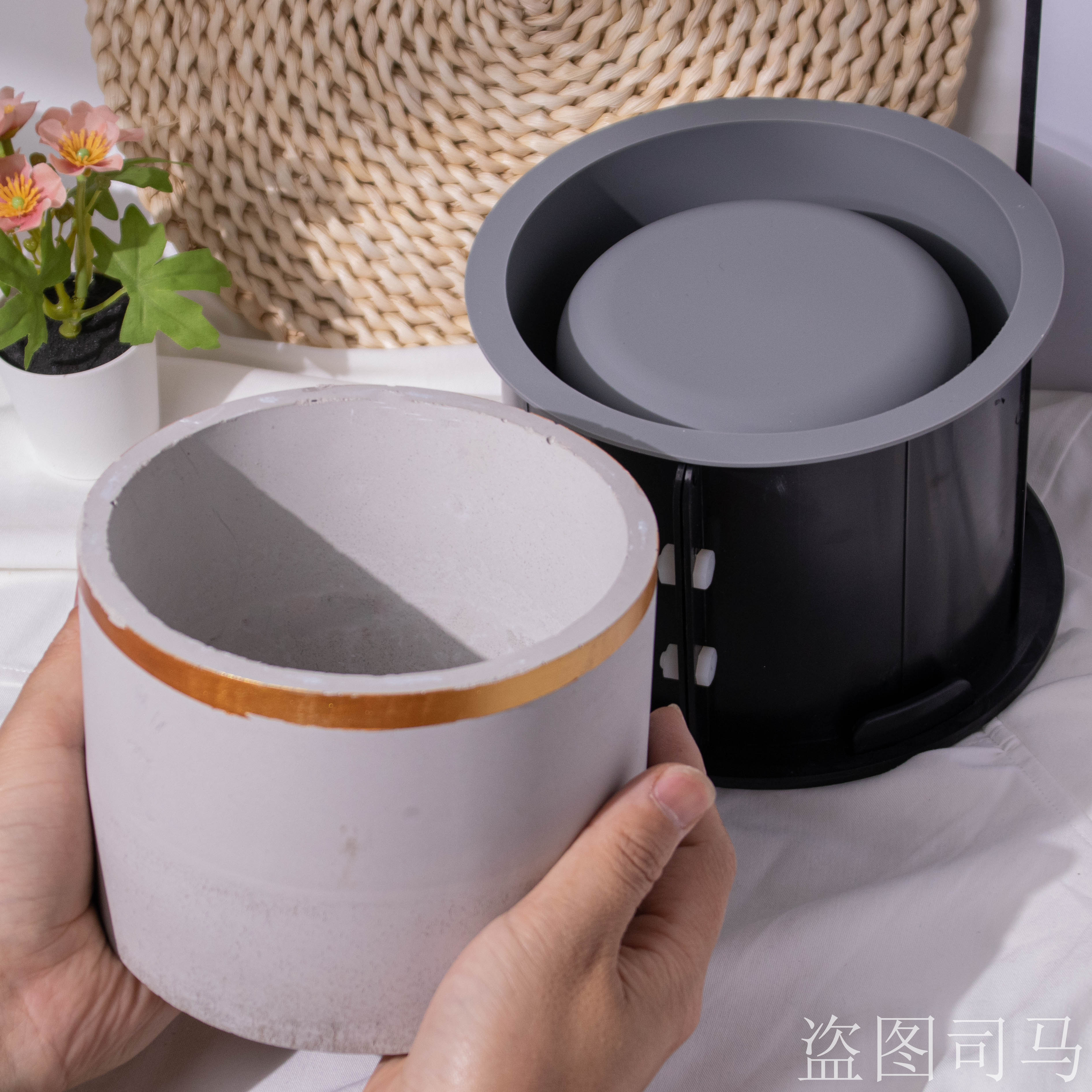 Large Round Flower Pot Cement  - Potsticker Mold 评论和价格