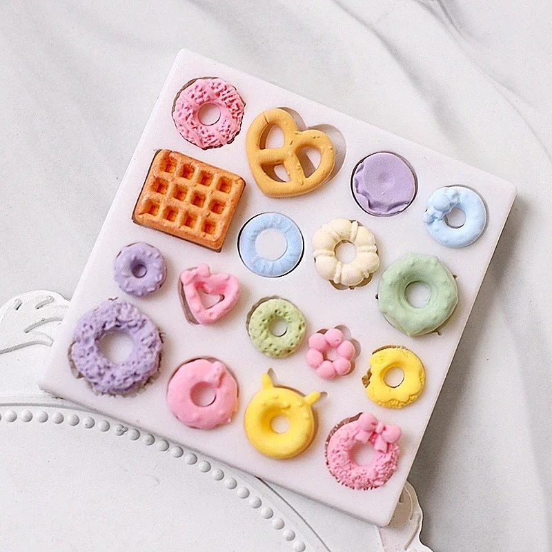 Cute Bunny Bear Carrot House S - Bunny Cake Mold 评论和价格